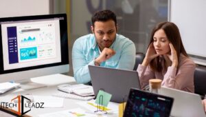 saas vs custom software